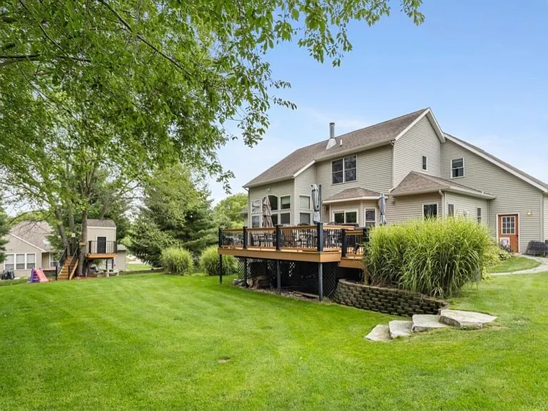61 Greystone Ct NE — Photo 23