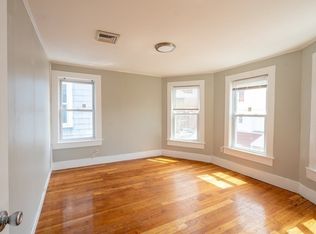 716 Lawrence St #2, Lowell, MA 01852