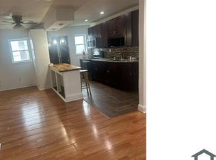 6225 N Gratz St, Philadelphia, PA 19141