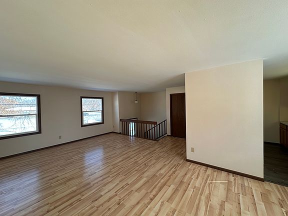 2nd image of 1517 W State St