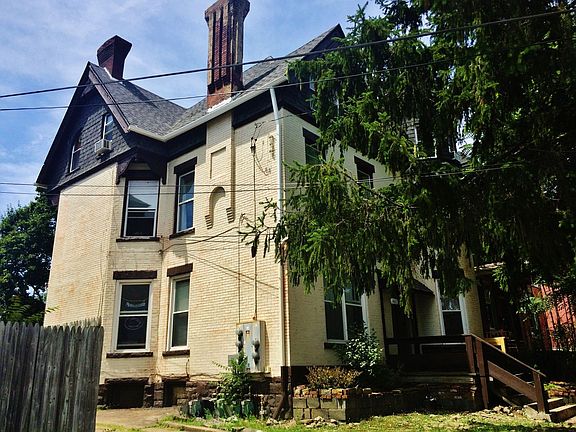 3rd image of 462 S Atlantic Ave APT 4