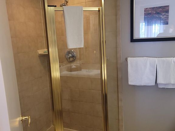 4th image of 90 Highland Dr #2442-43