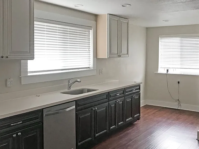 3824 S Park Ave — Photo 3