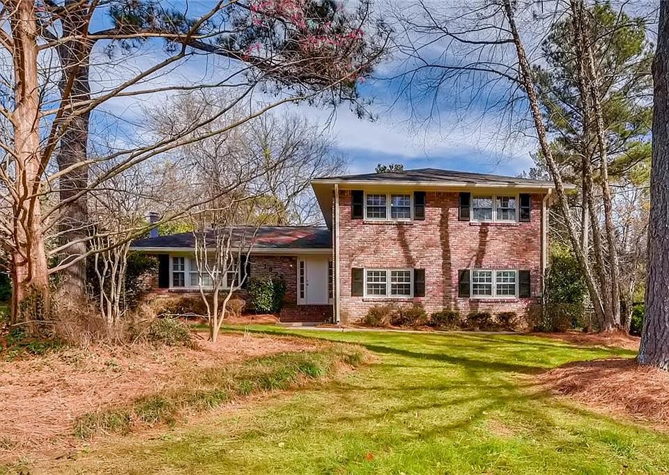 1st image of 1976 Lavista Cir