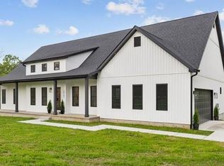 10102 Springer Dr, Bonne Terre, MO 63628