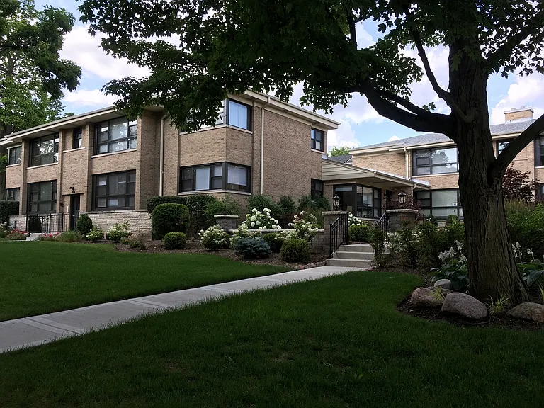 1934-46 Linden Ave #A — Photo 7