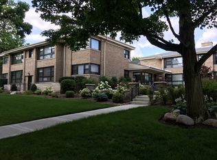 1934-46 Linden Ave #353-57, Highland Park, IL 60035