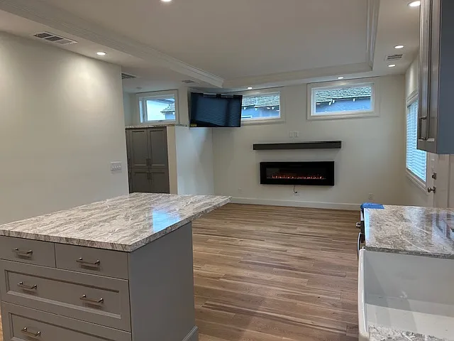 608 Howard Ave #A — Photo 18