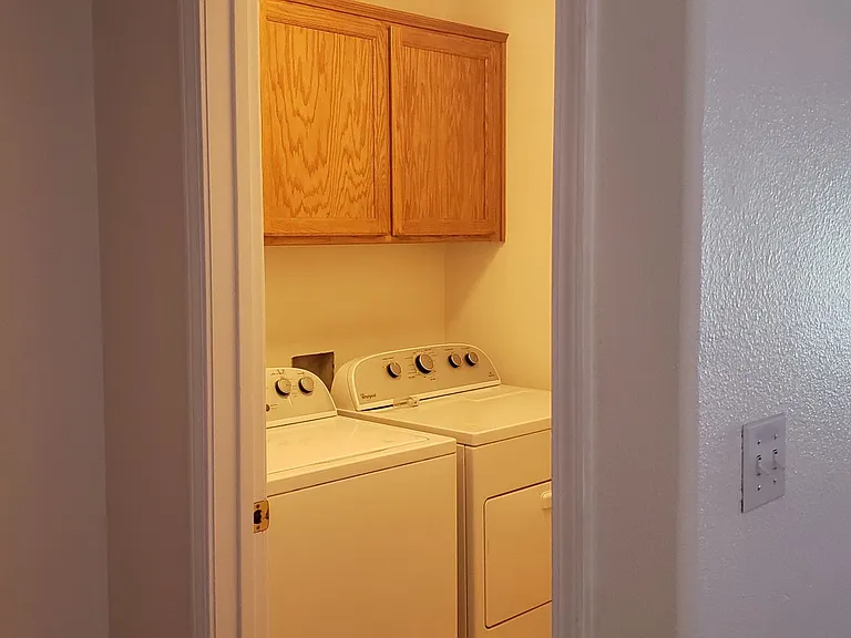 2876 Upland Dr — Photo 8