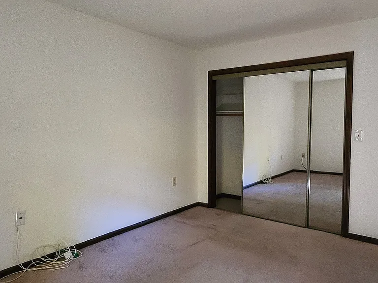 375 Glendale Ave #D4 — Photo 20