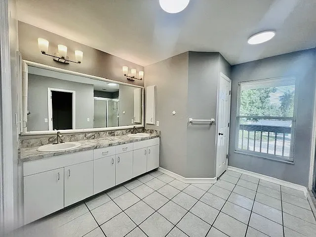 27655 Tennessee St — Photo 15