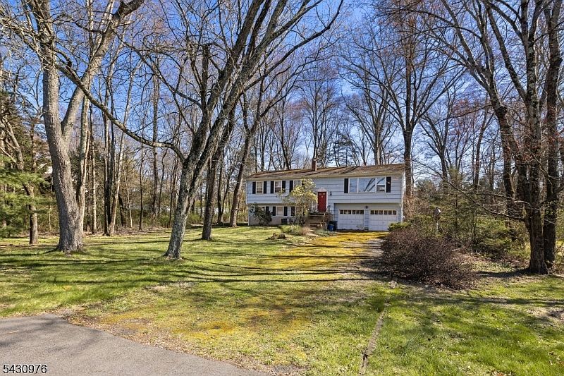 1st image of 132 Goltra Dr