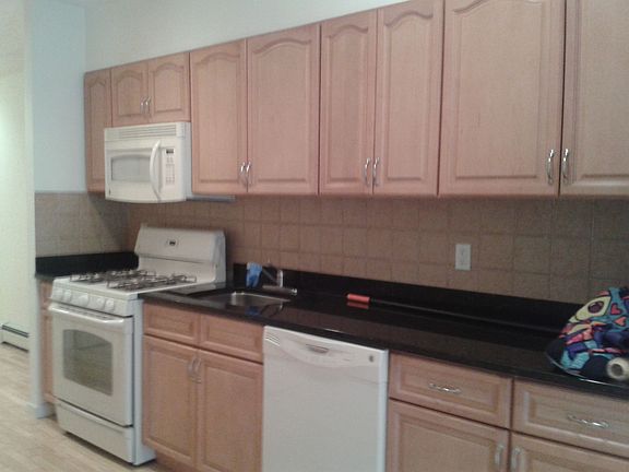2nd image of 3170 42nd St #2