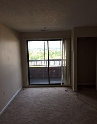 3rd image of 2920 Mystic Valley Pkwy #912