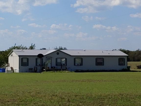 3rd image of 444 County Road 1774