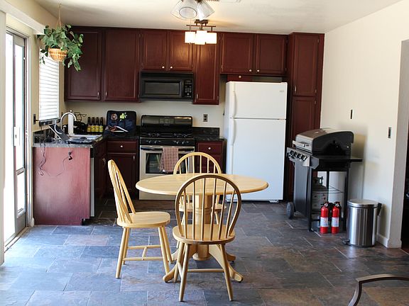 4th image of 6613 Gazelle Dr