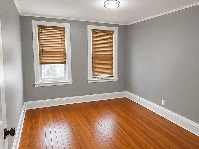 250 Halsted St #2 — Photo 9