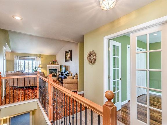 2nd image of 2736 Troon Cir