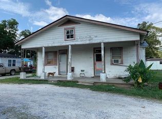 201 S Lake Arthur Ave, Jennings, LA 70546