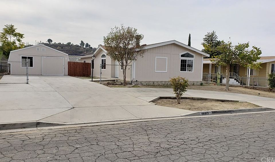 1st image of 44813 Orpington Ave