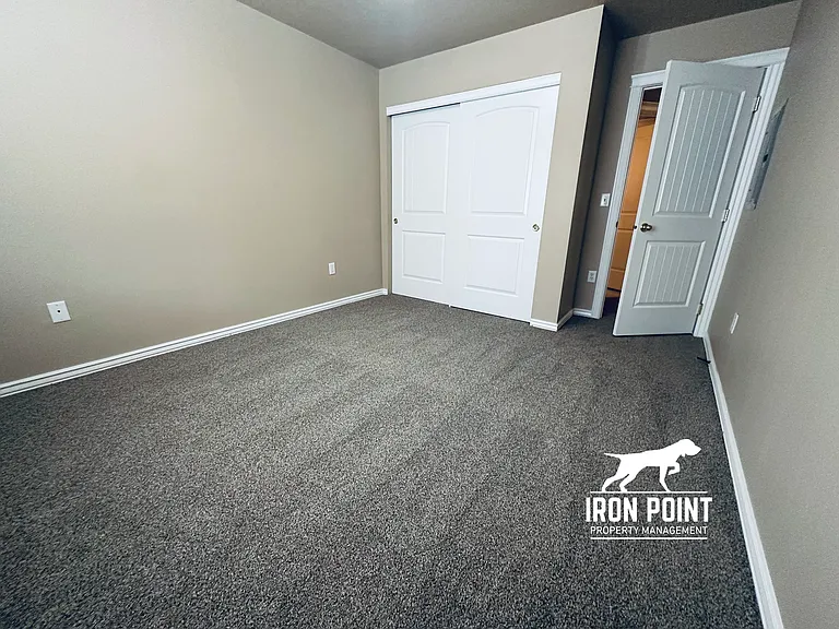 4005 Washington Ave — Photo 6