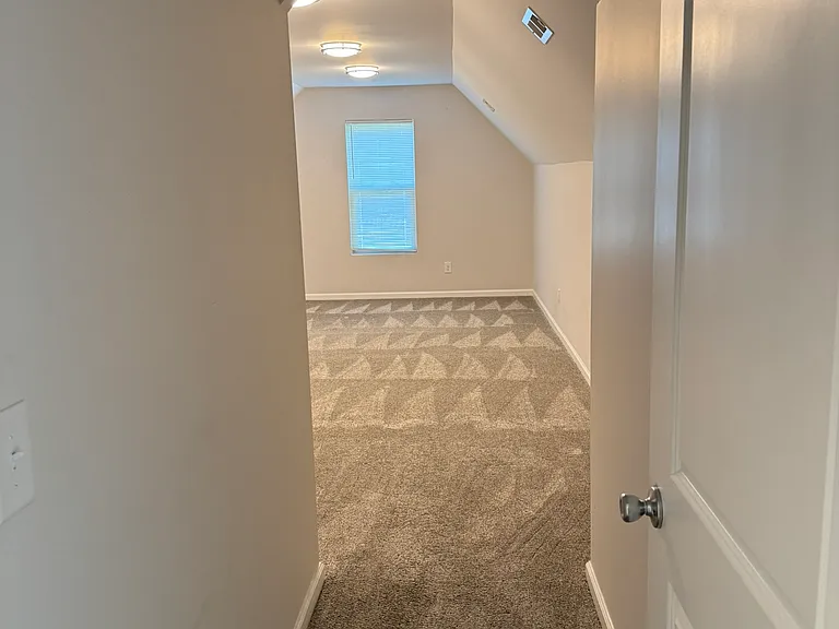 3963 Talcott Ave — Photo 14