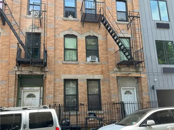 610 Beech Terrace, Bronx, NY 10454