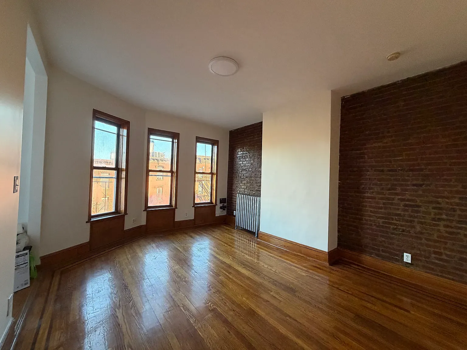 217 Seventh Avenue — Photo 1