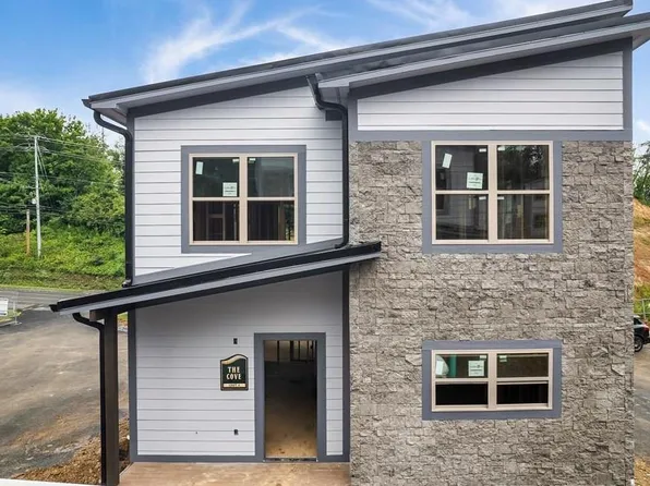 576 Dollywood Ln #2, Pigeon Forge, TN 37863