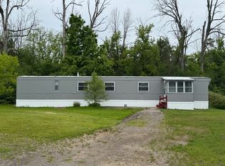 1020 Cloister Ct #1020, Liverpool, NY 13090