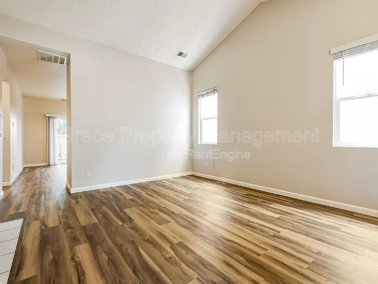 8334 S Quay Ct — Photo 5