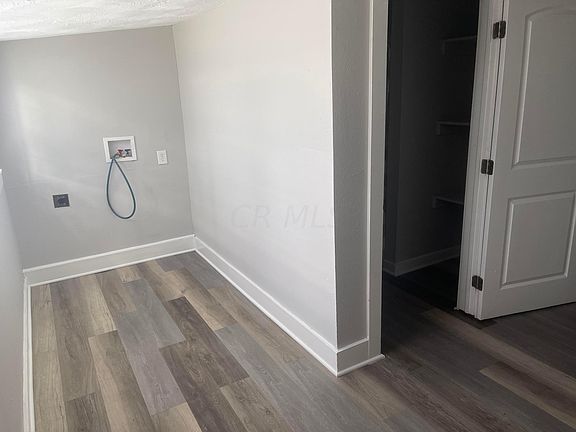 4th image of 4505 Broadway