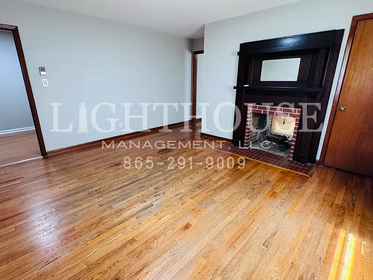 2152 Dandridge Avenue — Photo 6