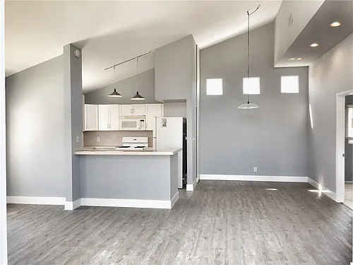 211 Palmer St #1/2 Photo 1