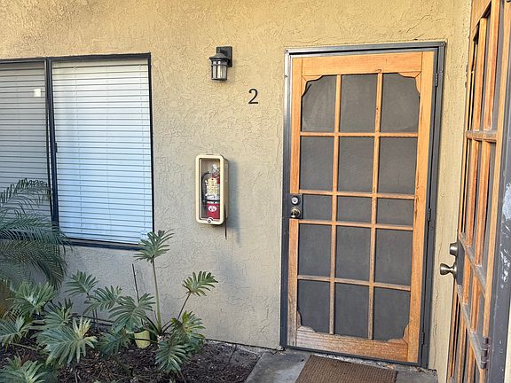 3rd image of 4038 Texas St #2
