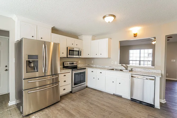 4041 New Grange Cir — Photo 5