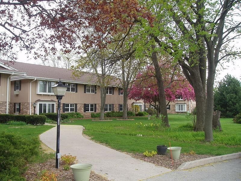 1st image of 5650 W Wahner Ave #5-211