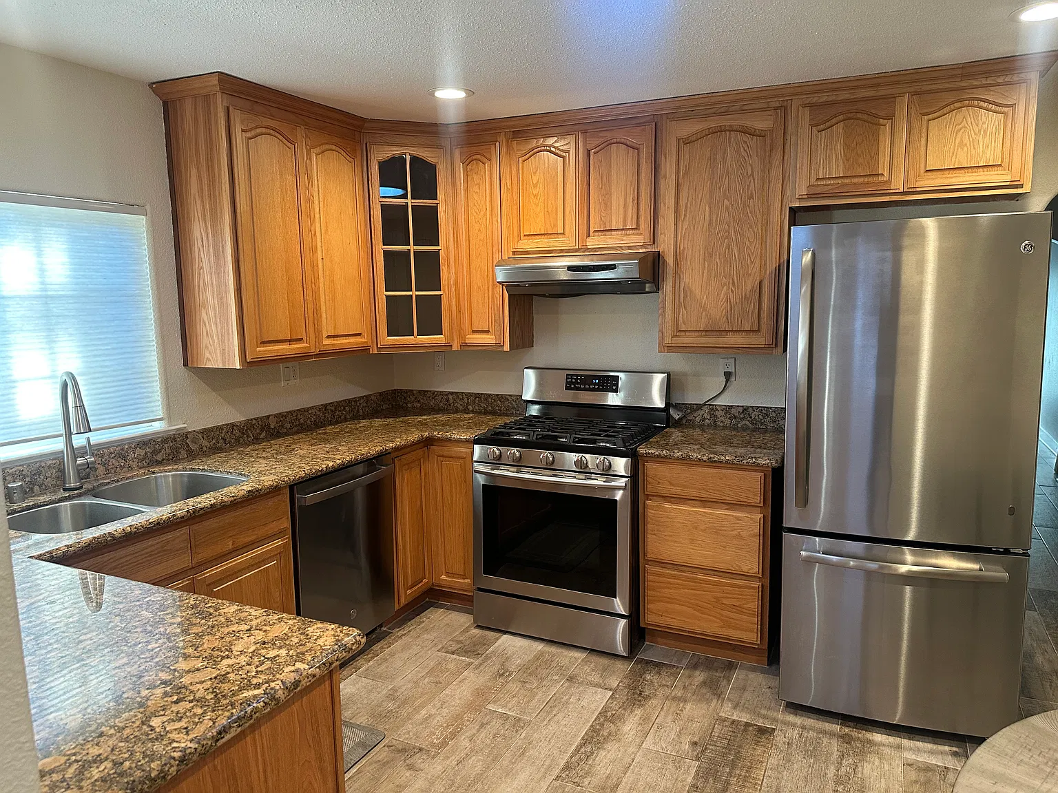 2 bed, 1088 sqft, $3,800 — Photo 4