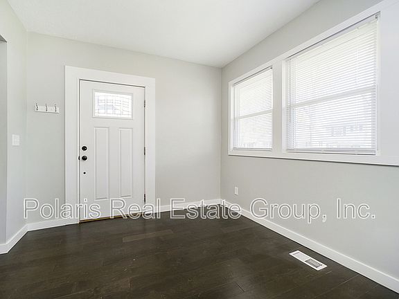 3rd image of 4464 Carrollton Ave
