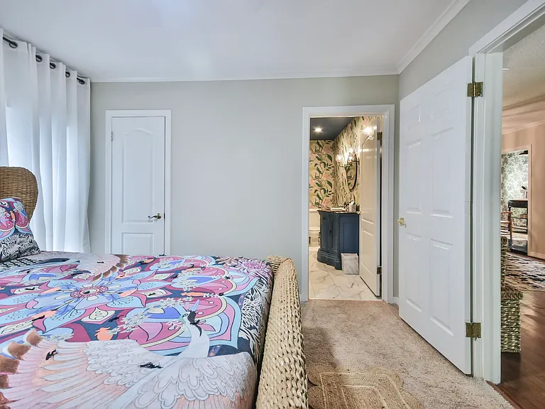 811 N 14th St — Photo 20