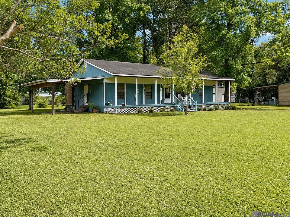 1st image of 21042 Holmes Dr