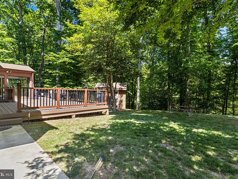 8150 Plowden Dr — Photo 64