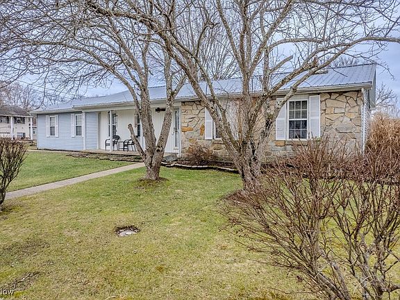2nd image of 163 Grant Ln