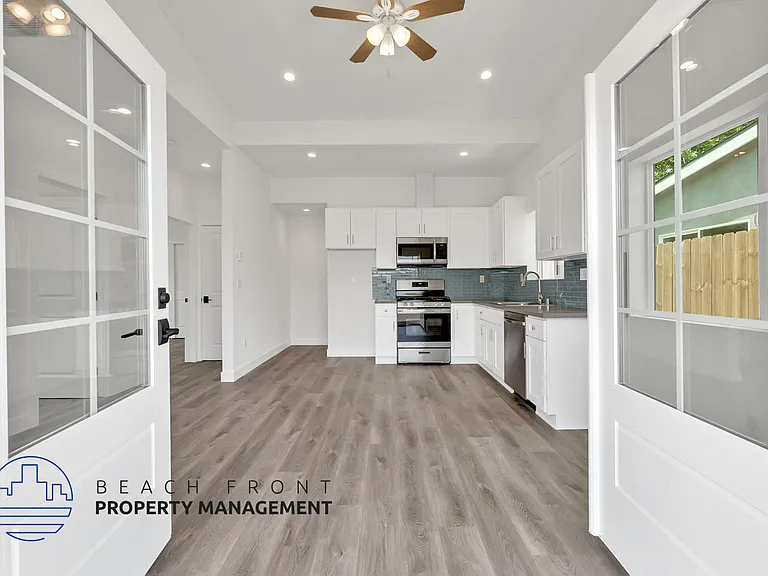 1931 Pomona Ave — Photo 4