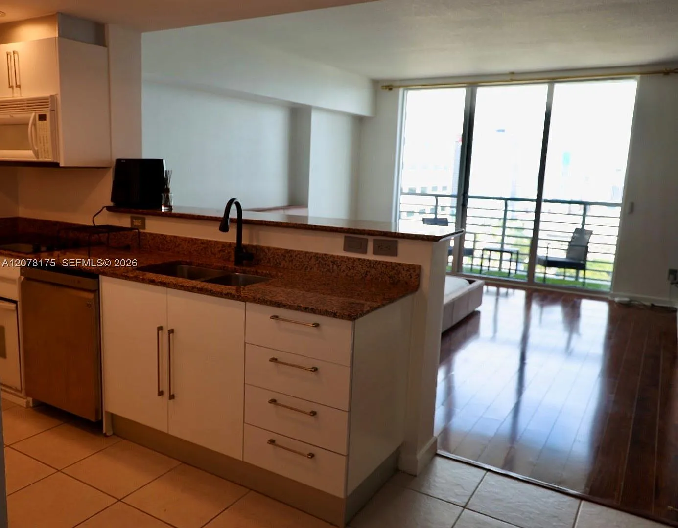 One Miami West Condo — Photo 3