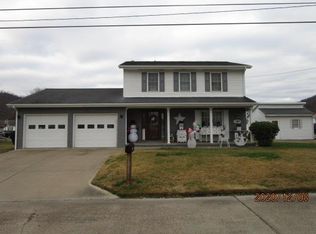 77 Mound St, New Martinsville, WV 26155