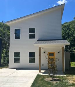 12 Cub Rd, Asheville, NC, 28806