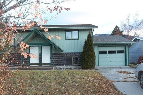 1st image of 903 Spartan Dr