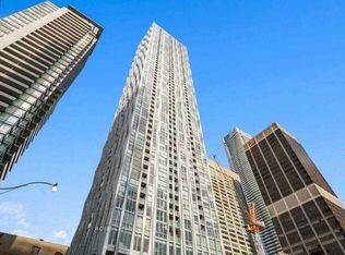 1 Yorkville Ave #3101, Toronto, ON M4W