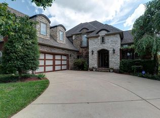 3124 W Fieldstone Way, Springfield, MO 65810